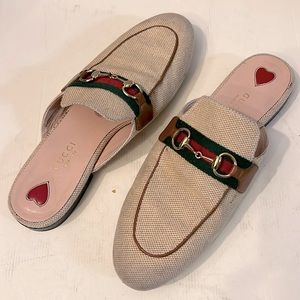 Gucci Round Toe Slip On Flats Loafers Mules